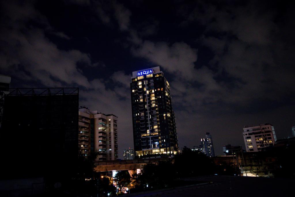 MonkeyNap Hostel Bangkok Buitenkant foto