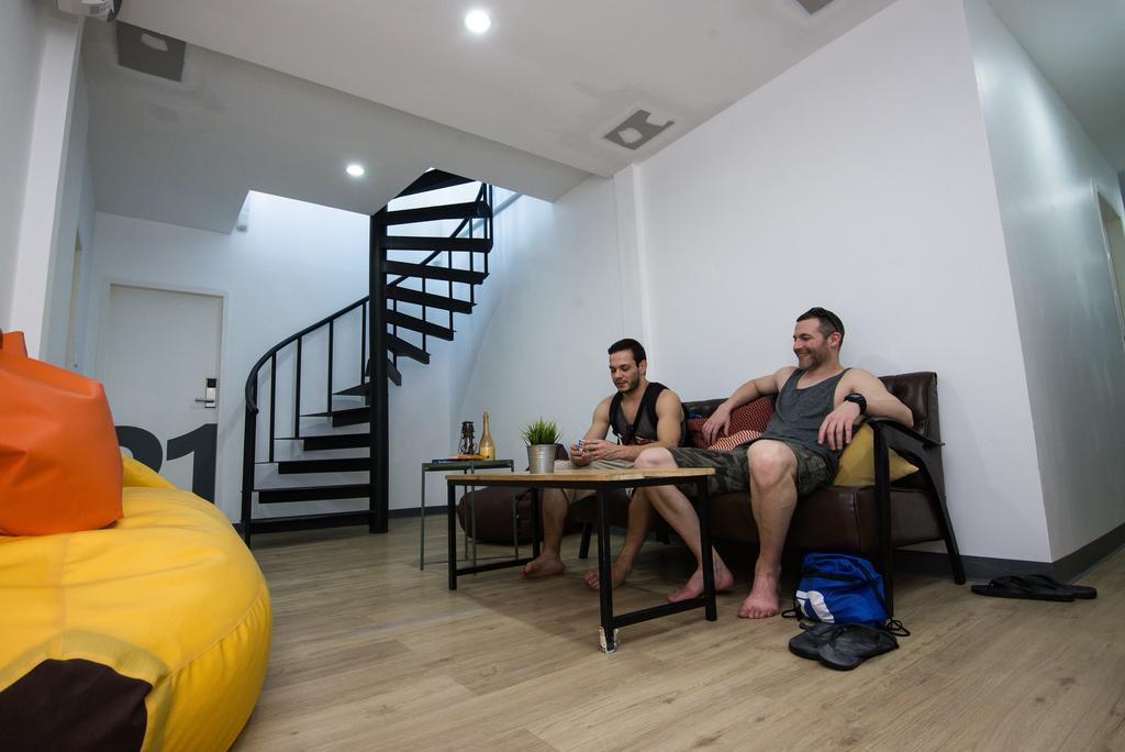 MonkeyNap Hostel Bangkok Buitenkant foto