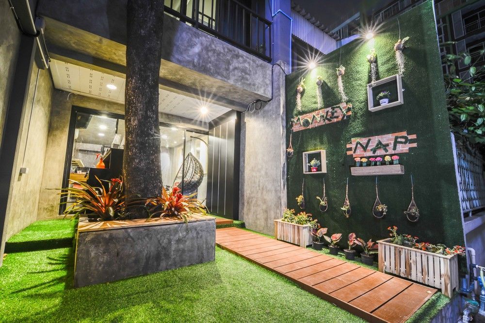 MonkeyNap Hostel Bangkok Buitenkant foto