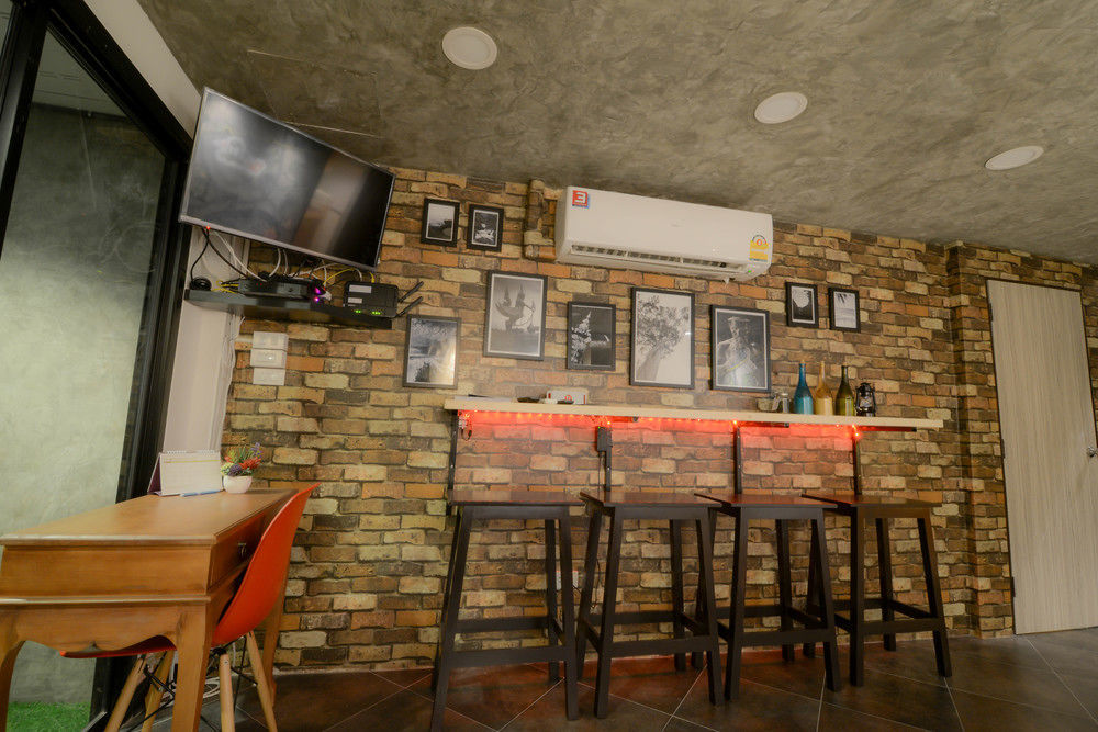MonkeyNap Hostel Bangkok Buitenkant foto