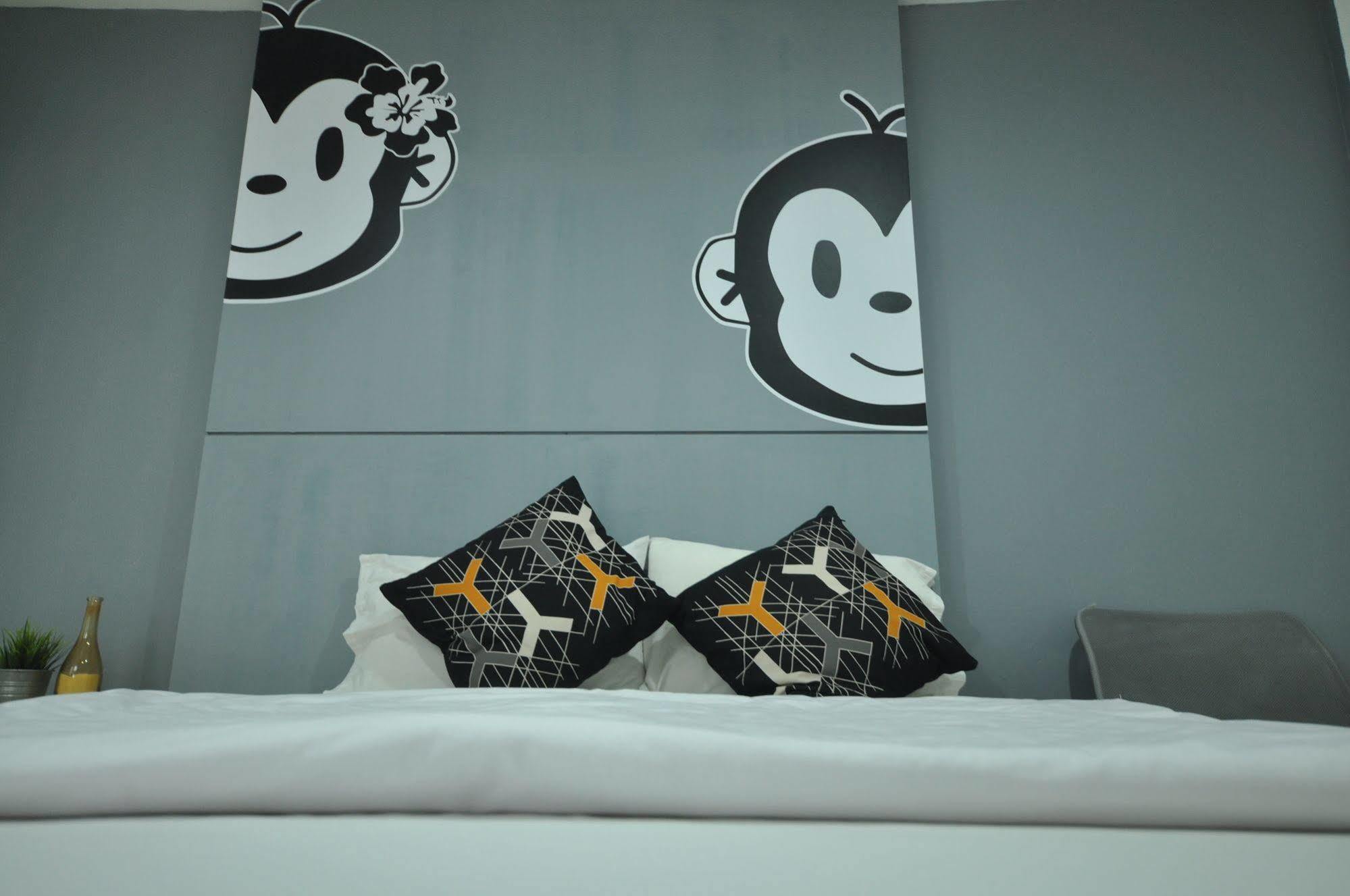 MonkeyNap Hostel Bangkok Buitenkant foto